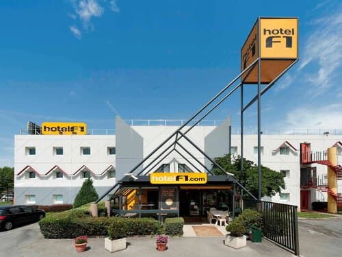 Внешний вид отеля Hotelf1 Nimes Ouest