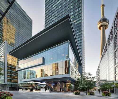 Внешний вид отеля The Ritz-Carlton, Toronto