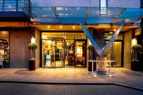 Внешний вид отеля The Vincent Hotel