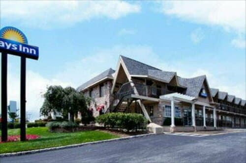 Внешний вид отеля Days Inn by Wyndham Springfield/Phil. Intl Airport