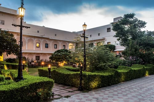 Внешний вид отеля Royal Heritage Haveli