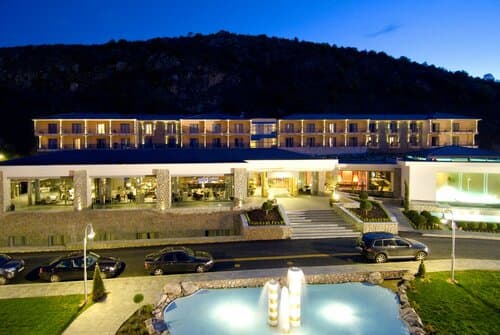 Внешний вид отеля Limneon Resort & SPA