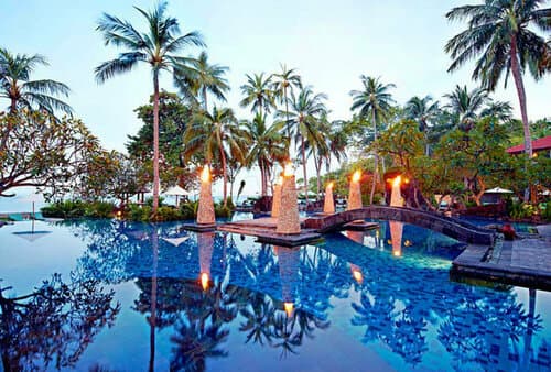 Внешний вид отеля Sheraton Senggigi Beach Resort