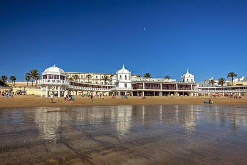 Внешний вид отеля Occidental Cádiz