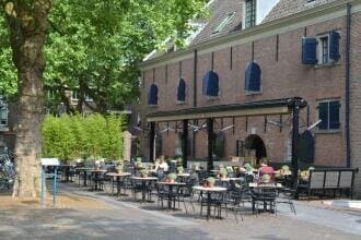 Внешний вид отеля Van Rossum Stadshotel Woerden
