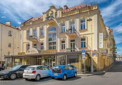Внешний вид отеля Отель Artis Centrum