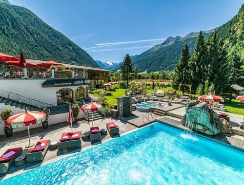 Внешний вид отеля SPA Hotel Jagdhof