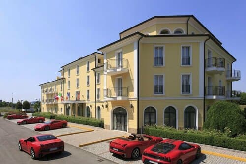 Внешний вид отеля Maranello Palace
