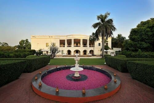 Внешний вид отеля Taj Nadesar Palace