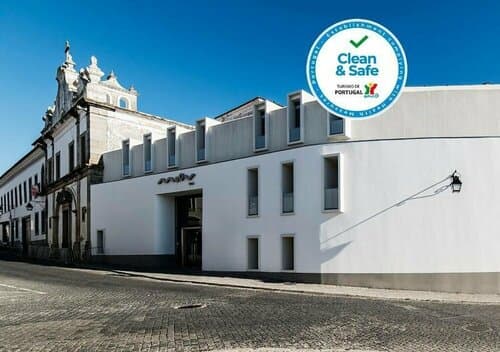 Внешний вид отеля Moov Hotel Évora