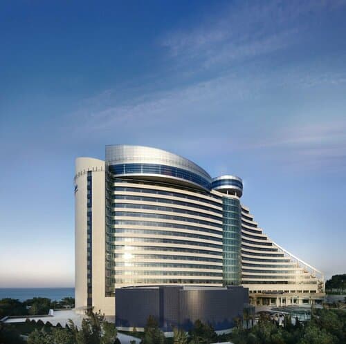 Внешний вид отеля Bilgah Beach Hotel