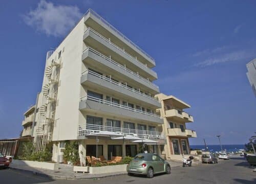 Внешний вид отеля Nafsika Hotel