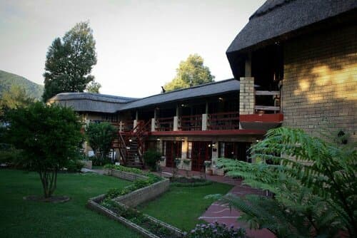Внешний вид отеля Storms River Guest Lodge