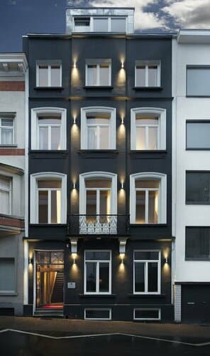 Внешний вид отеля Neufchatel Belgian Hotel