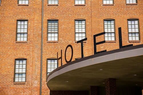 Внешний вид отеля Cork Factory Hotel
