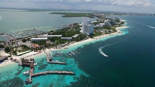 Внешний вид отеля Hotel Dos Playas Faranda Cancun