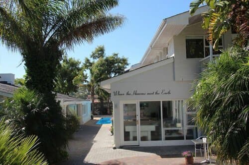 Внешний вид отеля Southern Cross Guest House