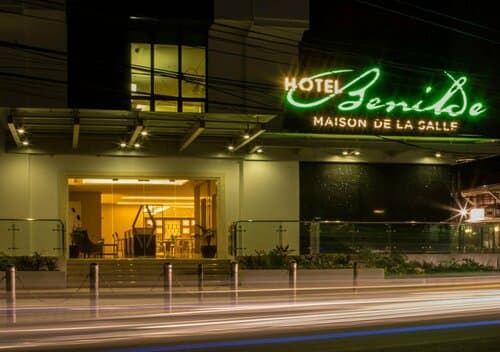 Внешний вид отеля Hotel Benilde Maison De La Salle