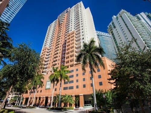 Внешний вид отеля Fortune House Hotel Suites