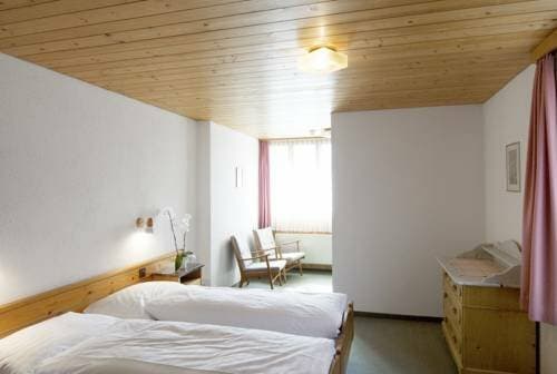 Внешний вид отеля Hotel National