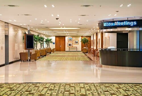 Внешний вид отеля Hilton Buenos Aires