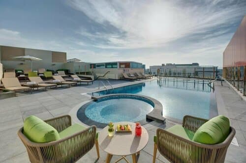 Внешний вид отеля Al Khoory Courtyard Hotel