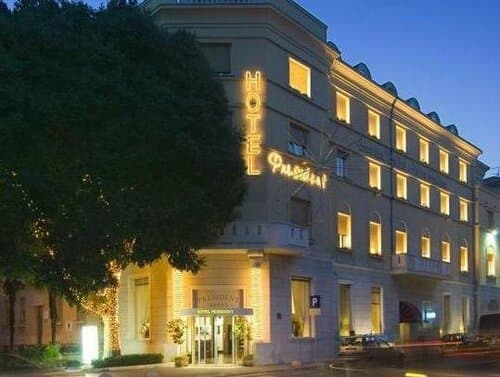 Внешний вид отеля Hotel President Split