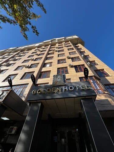 Внешний вид отеля Golden Hotel