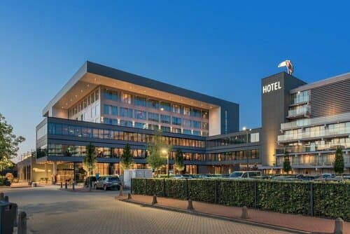 Внешний вид отеля Van Der Valk Hotel Haarlem