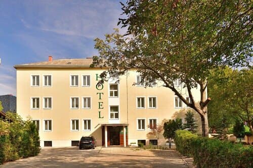 Внешний вид отеля Hotel Orient Zagreb